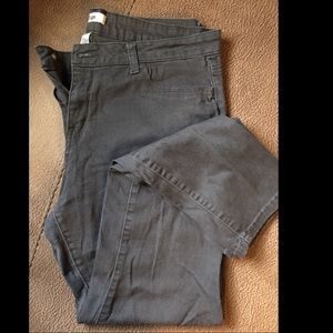 Refuge Dark Gray Skinny Jean